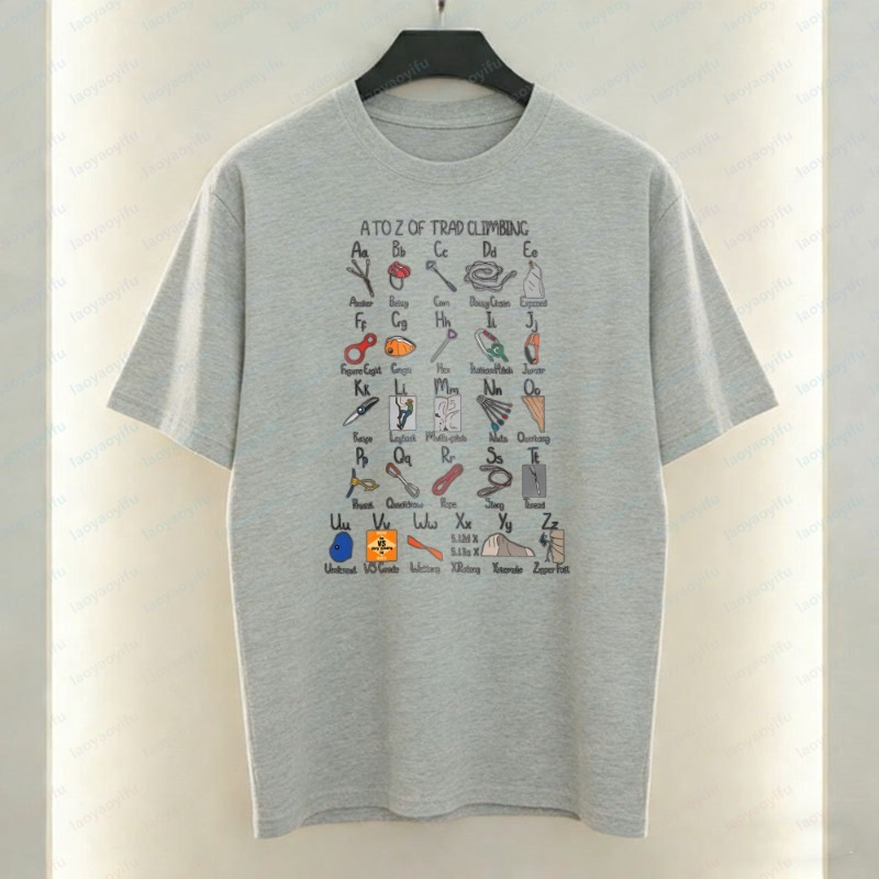 Sports Equipment A To Z - クライミングギア アルファベット メンズ Tシャツ A to